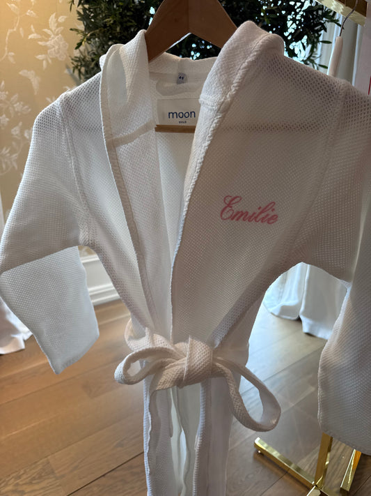 Badekåpe barn str 4-5 år, med broderi "Emilie"