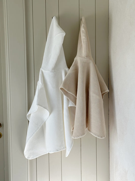 Badeponcho med hette til barn - hvit
