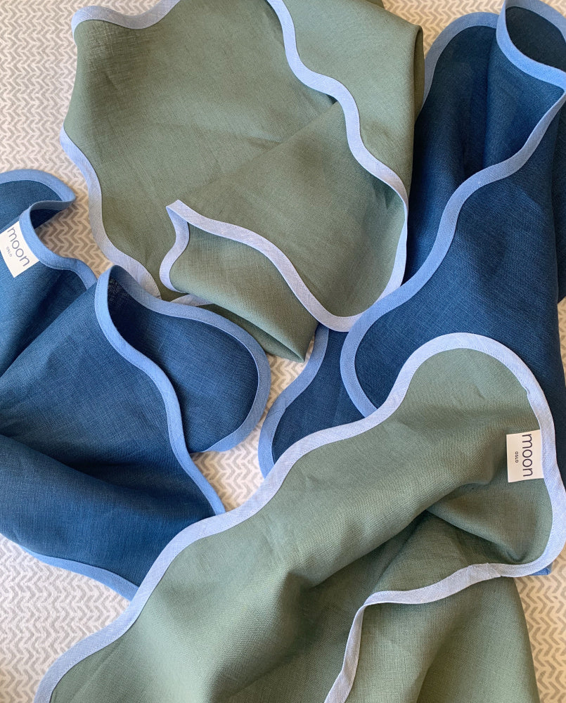 Linserviett med bølgekant - salviegrønn