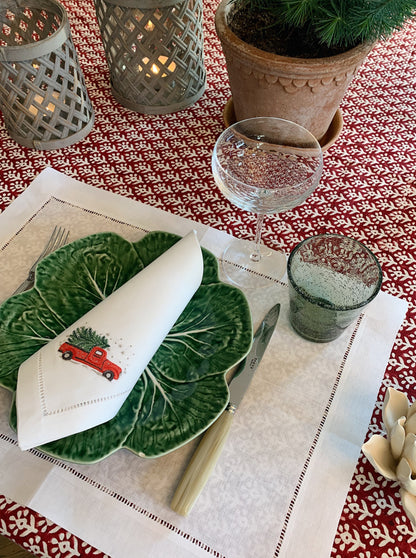 Serviett med bil og tre