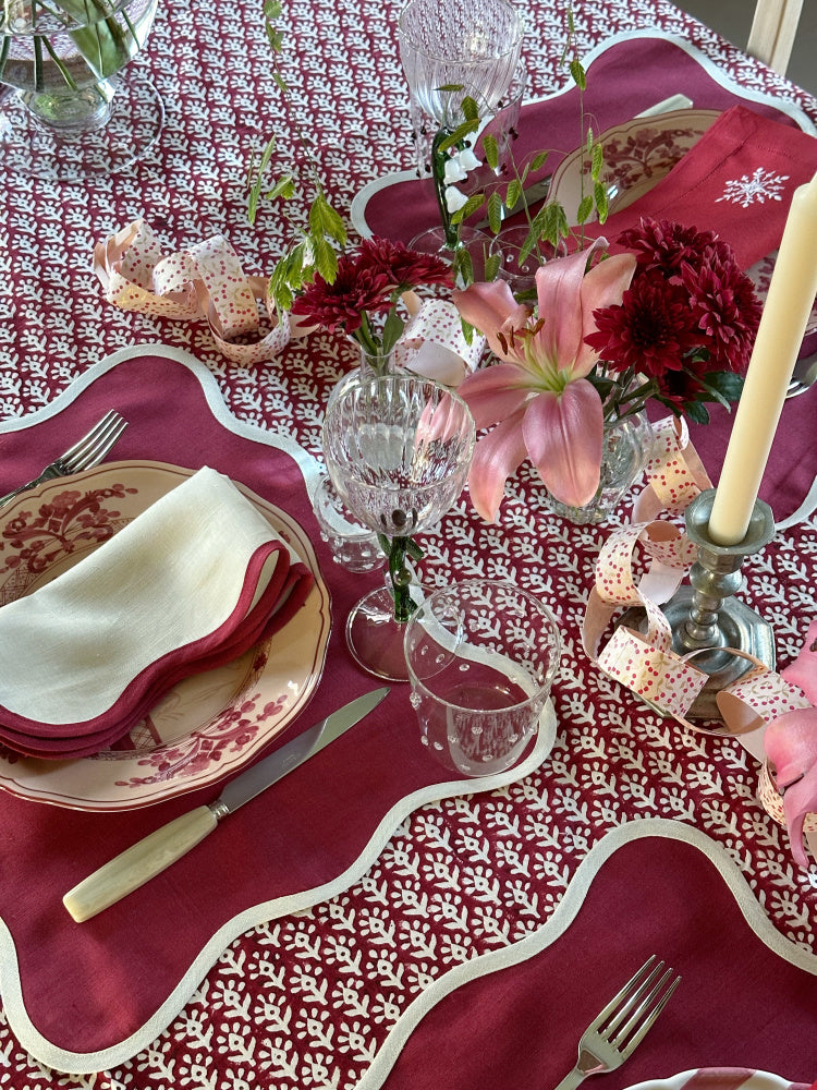 Bordduk - Krysantemum Rød
