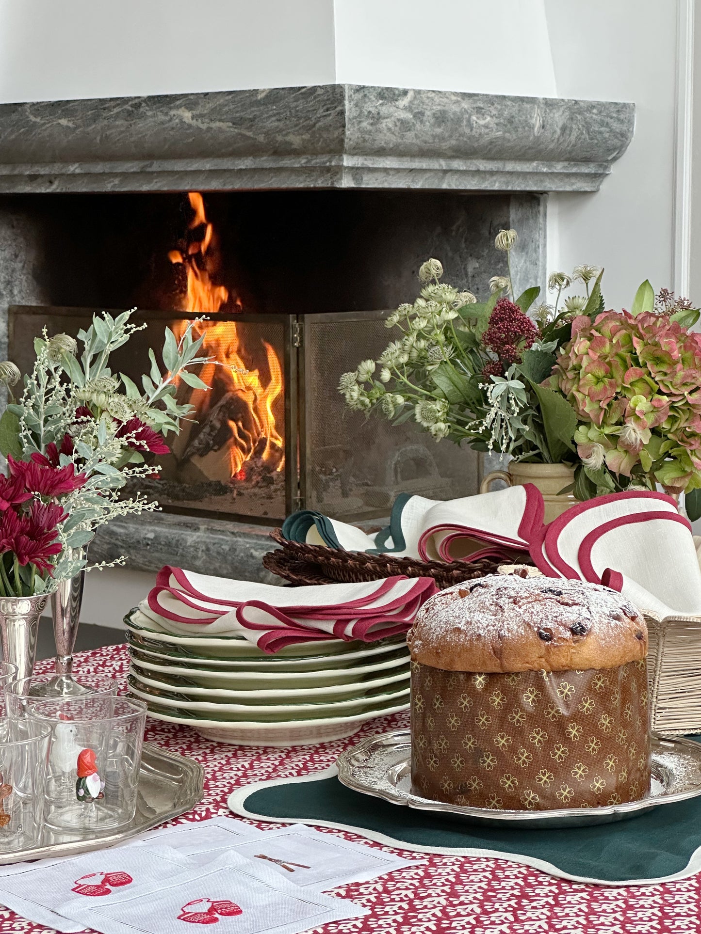 Linserviett med bølgekant - Ivory / Burgunder