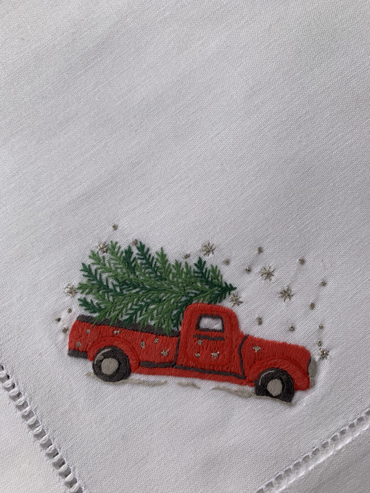 Serviett med bil og tre