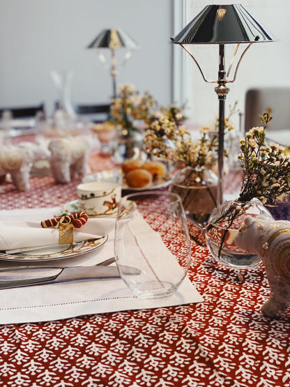 Bordduk - Krysantemum Rød